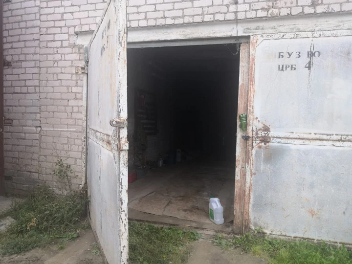 Нежилые помещения 233 кв.м по адресу: Вологодская область, рп Шексна, ул Гагарина, д 20